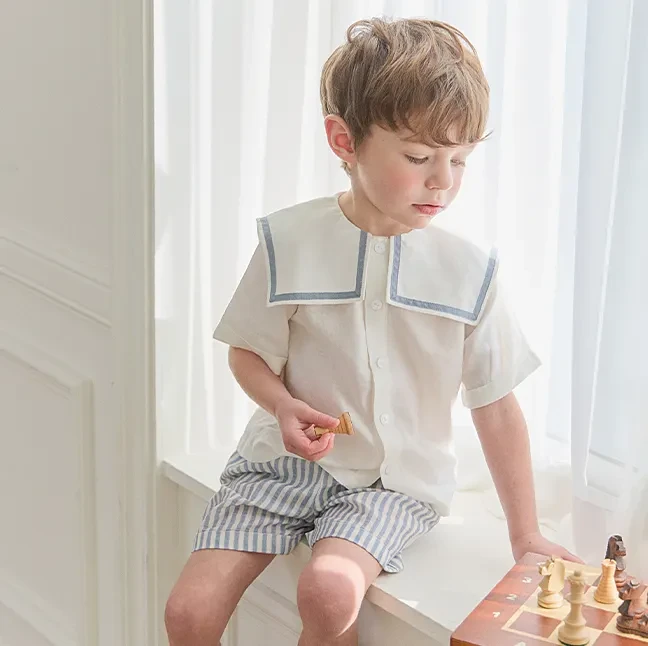 Little Ground, the premium baby and children’s wear store from South Korea.